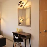 Periklis 게스트하우스